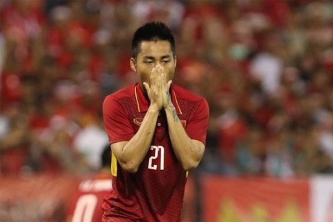 Hai cầu thủ Việt Nam gặp chấn thương sau chiến thắng trước tuyển U22