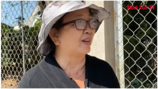 Mẹ ca sĩ Vân Quang Long lên tiếng về chuyện không nhận cháu ngay tại mộ của con trai