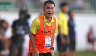 HLV Phạm Minh Đức: 'Claudecir tranh đá đá penalty với Phi Sơn'