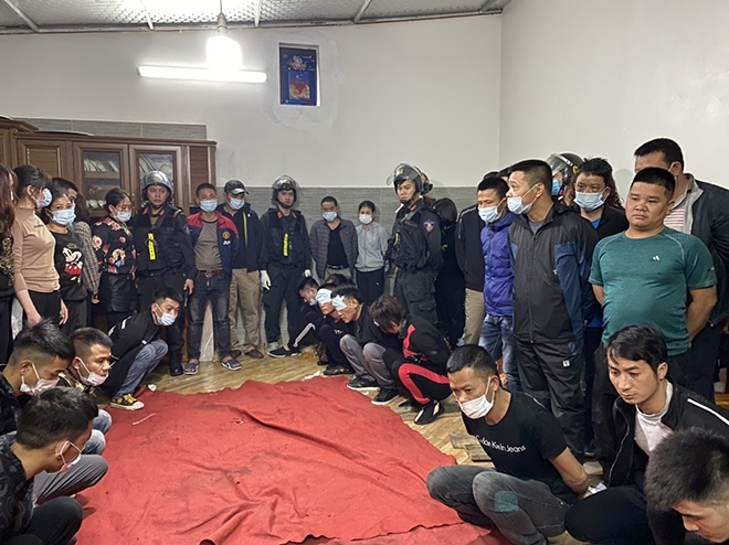 100 cảnh sát tham gia triệt phá sới bạc 'khủng' ở Lạng Sơn