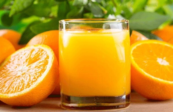 Tránh ngay những điều đại kỵ khi uống nước cam kẻo rước họa vào thân