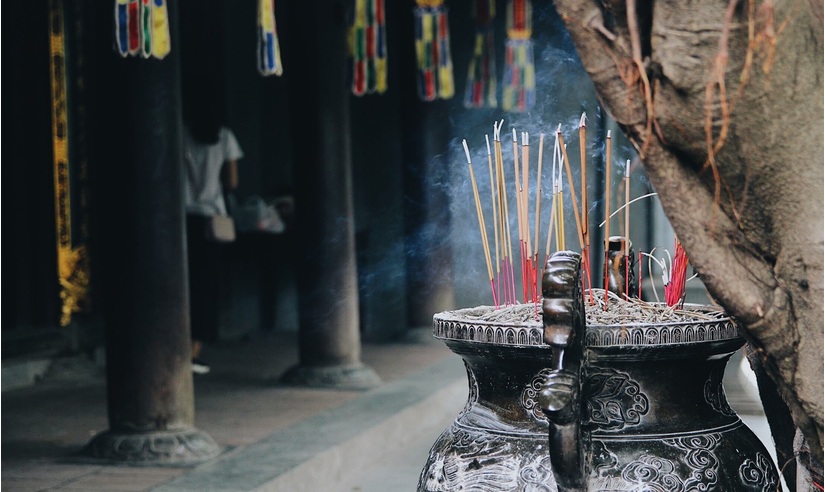 Ngày Tết đi cầu duyên ở chùa Hà cần những gì?