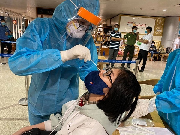 TP Hồ Chí Minh thêm 1 ca nghi nhiễm SARS-Cov-2 liên quan sân bay Tân Sơn Nhất