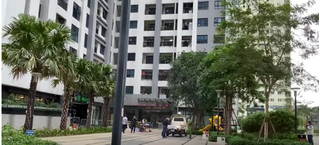 Hà Nội: Phong tỏa tòa nhà tại quận Bắc Từ Liêm do có người ngoại quốc tử vong