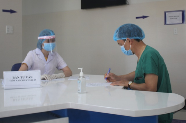10 người ở Gia Lai bị phản ứng phụ sau tiêm vaccine Covid-19