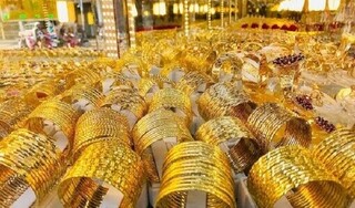 Giá vàng hôm nay 17/3: Đã đến lúc dồn tiền đầu cơ vàng?