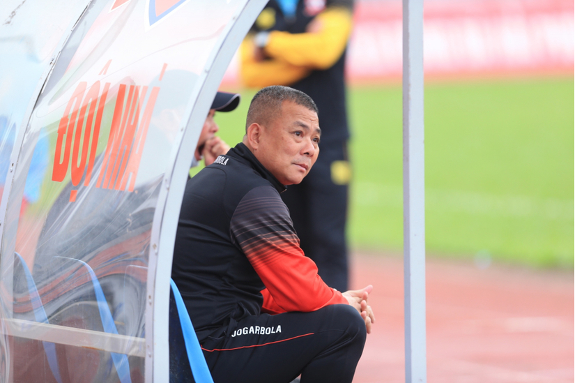 HLV Phạm Anh Tuấn thất vọng với trận thua của đội nhà trước HAGL 