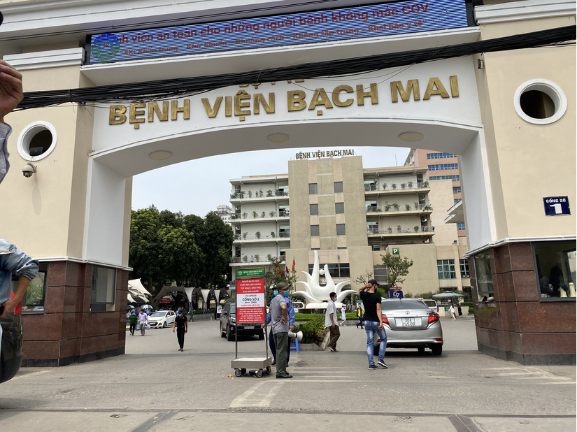 Kêu khó khăn tài chính, Bệnh viện Bạch Mai vẫn khẳng định tuyển thêm 506 người là không ồ ạt