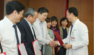 Bệnh viện Bạch Mai: Chỉ 15,3% nhân viên y tế hài lòng toàn diện