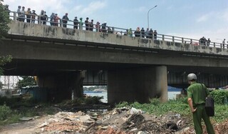 Nóng: Phát hiện thi thể cháy đen dưới chân cầu Đồng Nai