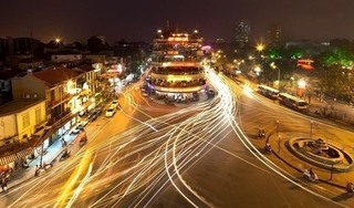 Phát triển kinh tế đêm ở Hà Nội: Thiên thời, địa lợi, nhân hòa