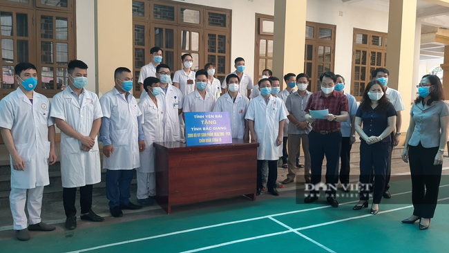Yên Bái chi viện 15 cán bộ y tế đến Bắc Giang chống dịch Covid-19