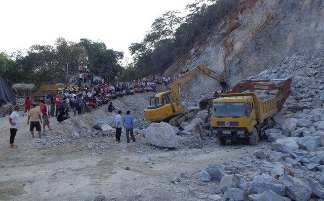 4 công nhân thương vong sau tiếng nổ lớn tại mỏ đá ở Hà Nam