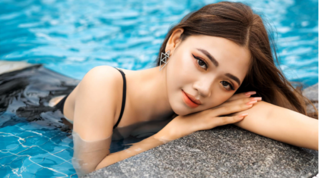 Nhan sắc xinh đẹp của nữ sinh Nam Định dẫn đầu bình chọn cuộc thi Hoa hậu Hoàn vũ Việt Nam