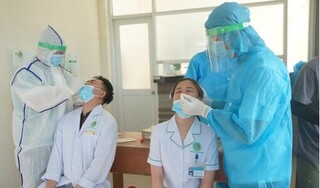 Hà Nội phát hiện 2 ca Covid-19 trong cộng đồng, là nhân viên y tế Bệnh viện 108 và vợ 