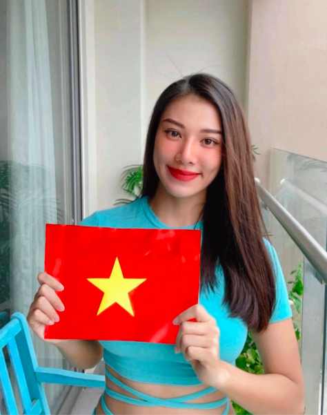 Lý do H'Hen Niê nhắc nhở Kim Duyên không nên nói pha tiếng Anh và tiếng Việt