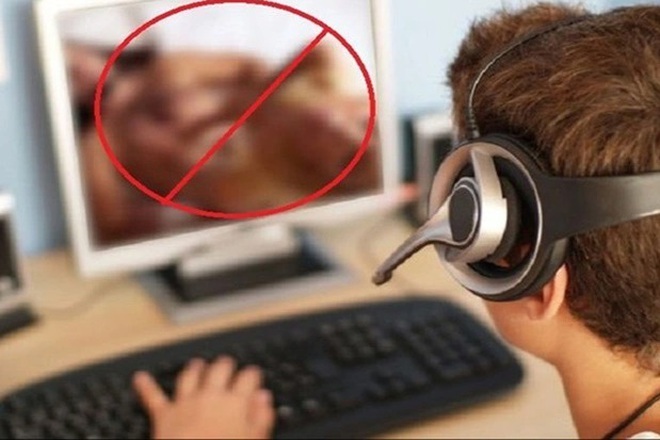 Cảnh báo những “cạm bẫy” trên không gian mạng khi học trực tuyến