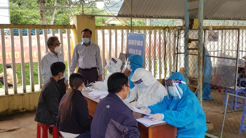 159 học sinh tại một trường học test nhanh dương tính SARS-CoV-2