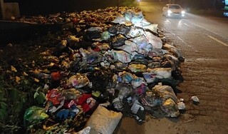 Bãi rác lớn nhất Hà Nội tạm dừng hoạt động vì hồ chứa quá tải
