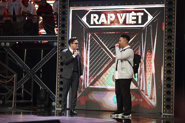 Trấn Thành gây tranh cãi khi nhận xét thí sinh Rap Việt là bệnh hoạn 