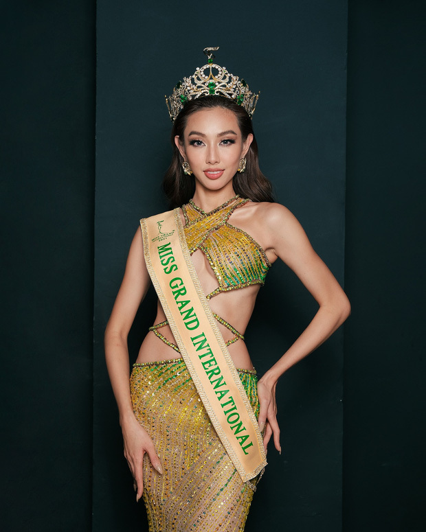 Khánh My bị chỉ trích khi bàn về việc mua giải giữa lúc Thùy Tiên đăng quang Hoa hậu 