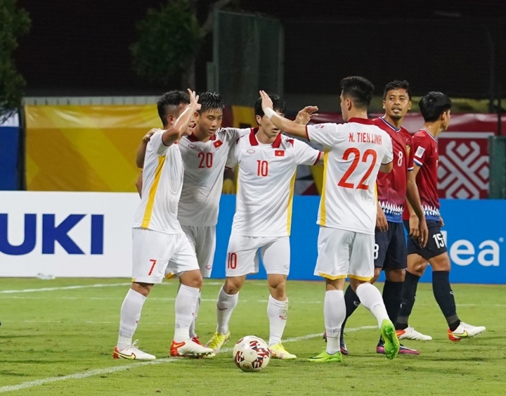 Chuyên gia châu Âu khuyên Việt Nam lên cử lứa U21 đá AFF Cup