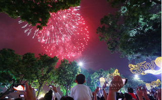 Hà Nội xem xét phương án bắn pháo hoa trong đêm giao thừa dịp Tết Nguyên đán 2022