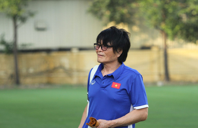 HLV Park Hang Seo chia tay hai trợ lý hậu AFF Cup 2020