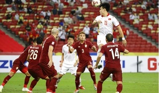 HLV Nguyễn Thành Vinh: ‘Tuyển Việt Nam nên cử đội trẻ dự AFF Cup’