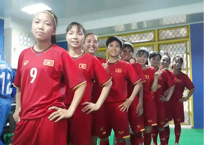 Hơn một nửa đội hình tuyển nữ Việt Nam mắc Covid-19 trước ngày dự giải quốc tế