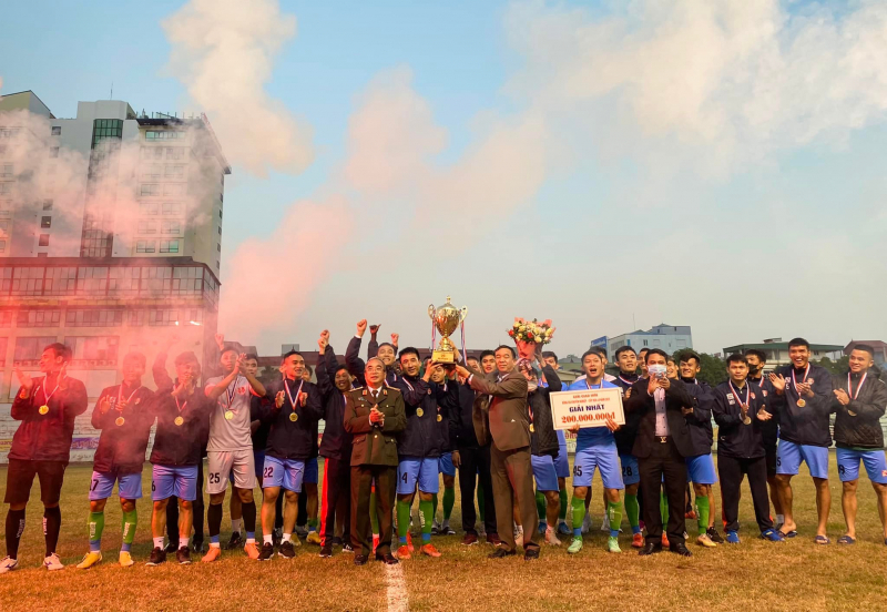 Hải Phòng vô địch Cúp Hoa Lư Nam Định bị xử thua trắng vì bỏ giải