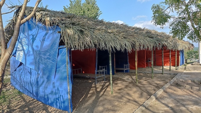 Một xã ở Thanh Hóa dựng lều cách ly người dân về quê ăn Tết