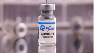 Pfizer thử nghiệm vắc xin mới chống Omicron, Hàn Quốc lập kỷ lục ca mắc Covid-19