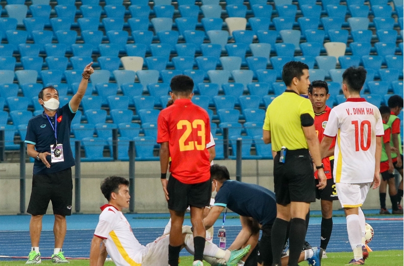 HLV hai đội tuyển thận trọng trước trận chung kết U23 Đông Nam Á