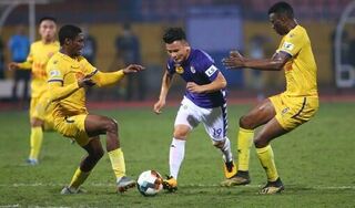Trận đấu giữa Nam Định và Hà Nội FC ở vòng 3 V.League nguy cơ bị hoãn