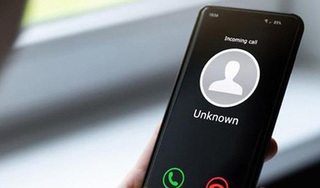 Cụ ông mất 600 triệu đồng sau khi nghe cuộc gọi từ số máy lạ