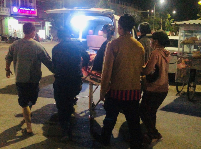 Vụ chặn xe cứu thương chở bệnh nhân chuyển viện: Bệnh viện phủ nhận sự việc