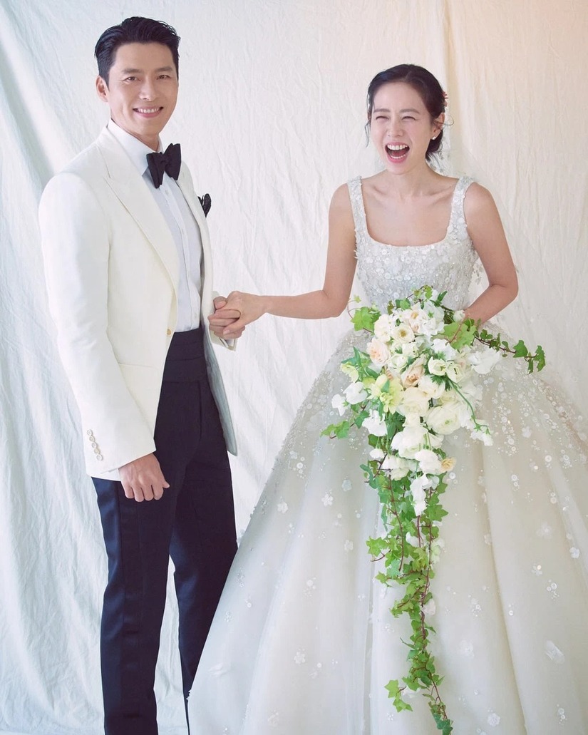 Ảnh cưới chính thức của Hyun Bin - Son Ye Jin trong hôn lễ thế kỷ