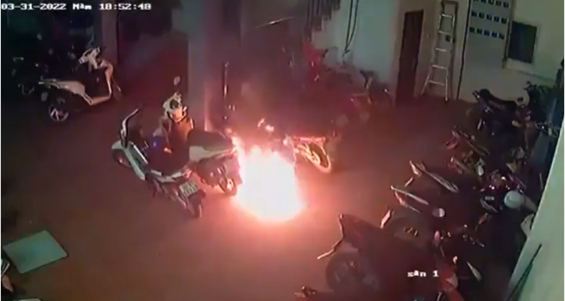 Tạm giữ nghi phạm phóng hoả nhà trọ khiến 6 người thương vong ở Hà Nội