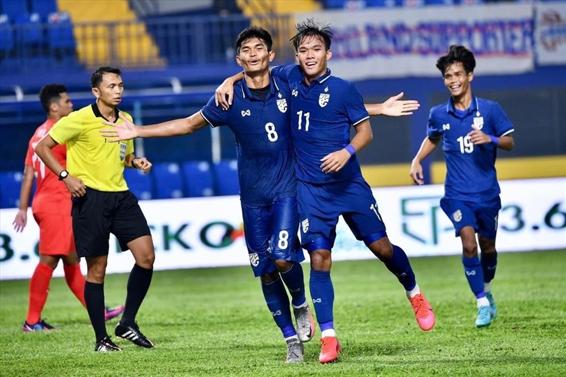 Bóng đá Thái Lan tính chơi sốc ở SEA Games 31
