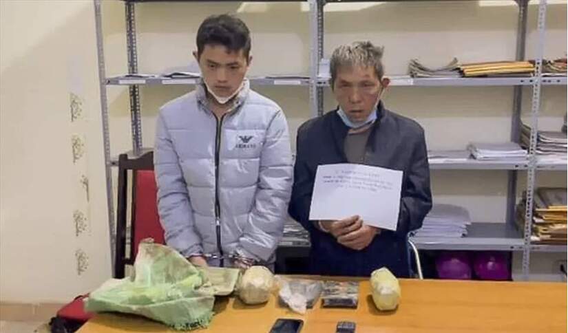 Lai Châu: Bắt quả tang 2 bố con mua ma túy từ Điện Biên về bán