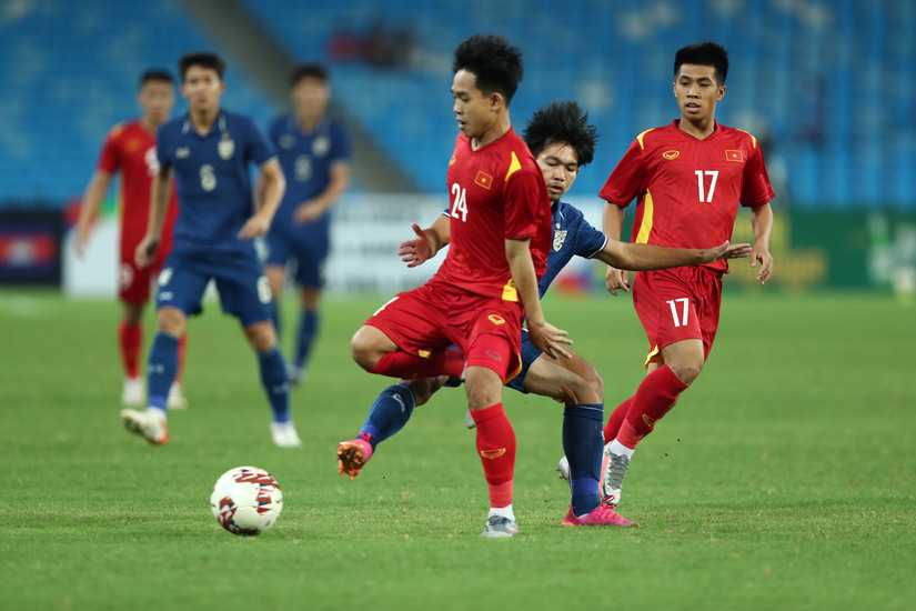 Phạm Thành Lương chỉ ra hai đối thủ đáng gờm của U23 Việt Nam