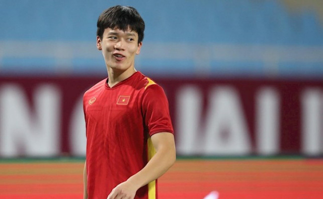HLV Park Hang Seo tính cho Hoàng Đức đá tiền đạo ở U23 Việt Nam