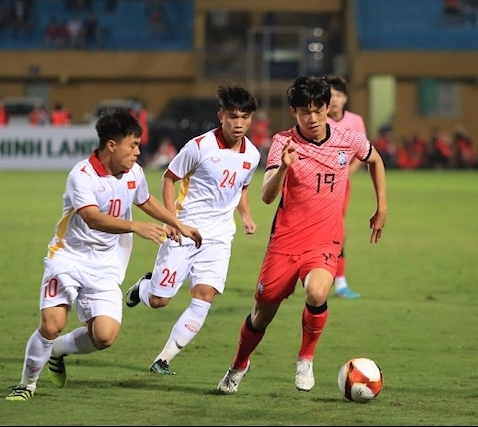 U23 Việt Nam đánh bại U20 Hàn Quốc trên sân Mỹ Đình