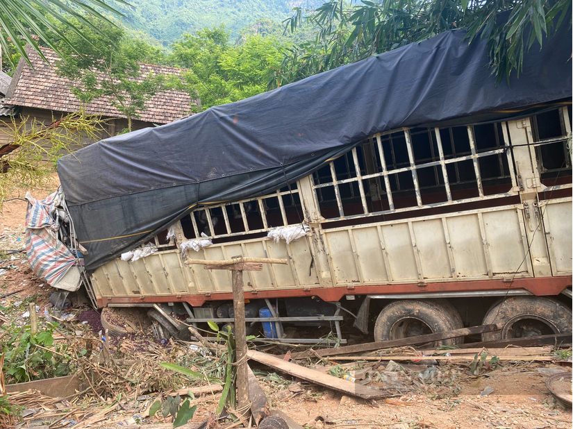Vụ xe tải lao vào nhà dân ở Quảng Bình: Gia đình nạn nhân có 3 người tử vong rất khó khăn