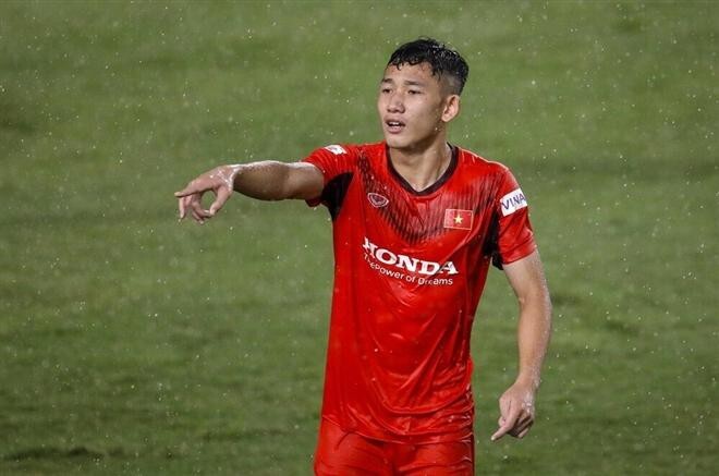Tiền vệ Hai Long được triệu tập bổ sung lên tuyển U23 Việt Nam