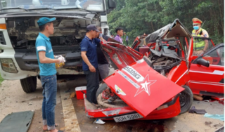 Gặp nạn trên đường đi du dịch, 4 người trong gia đình thương vong