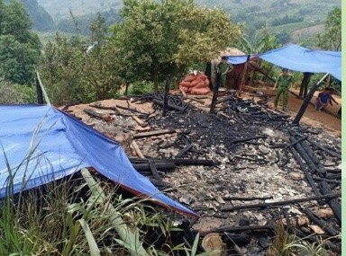Cháy nhà ở Lai Châu, một bé trai tử vong
