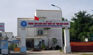Bắt cựu Giám đốc CDC Hậu Giang và 2 thuộc cấp vì liên quan Việt Á