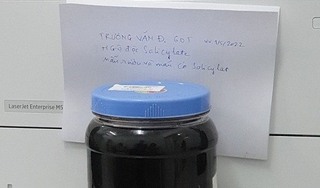 Người đàn ông hôn mê, tổn thương não sau khi uống rượu ngâm rễ cây